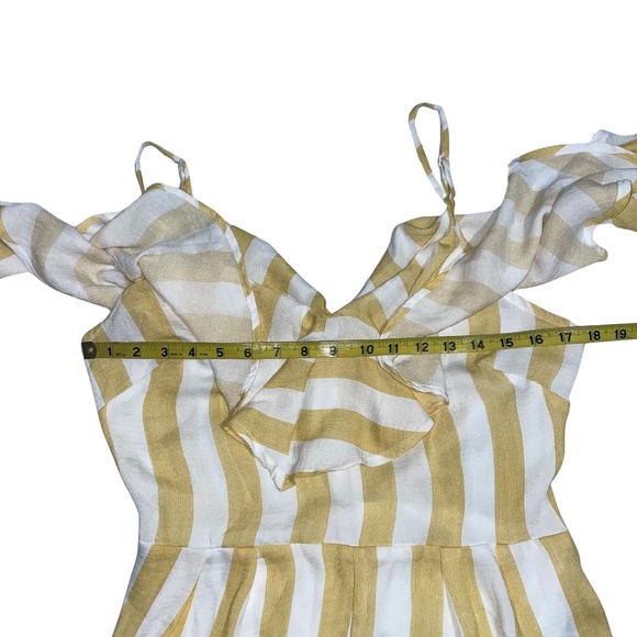 Lulus Beach House Yellow and White Striped Off-the-Shoulder Romper Sz M - Picture 7 of 11